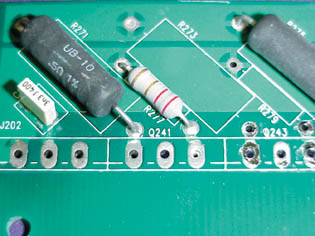 元件的排列若不是0度或90度将造成机器插装困难